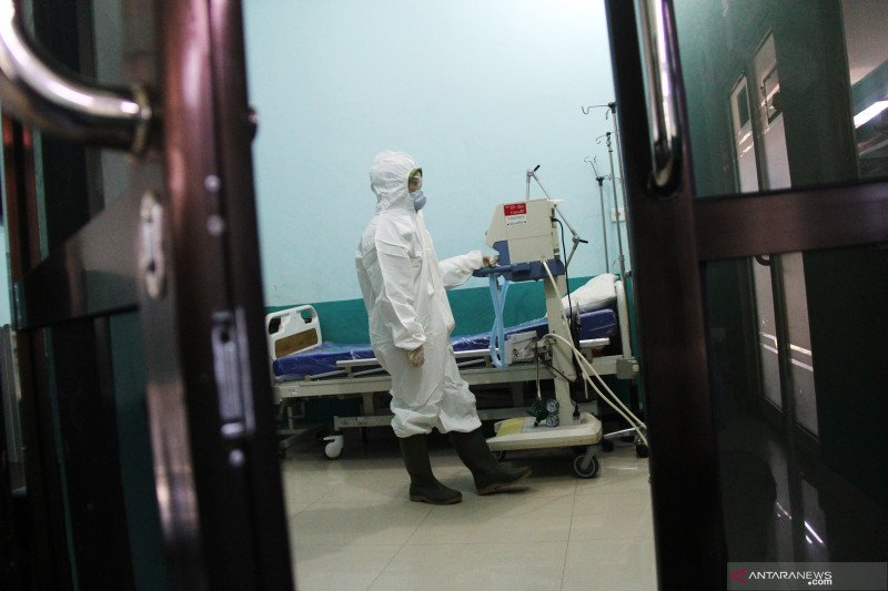 RSUD Arifin Achmad Riau siapkan ruang isolasi pasien terduga Corona